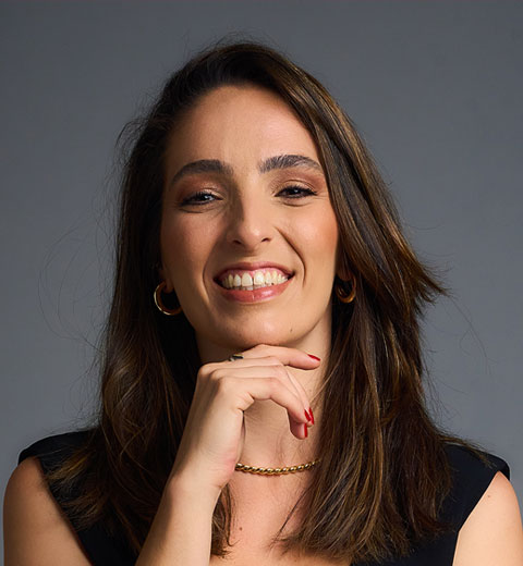 Priscila Schmidt | CEO | Versa - Habilidades para Comunicação