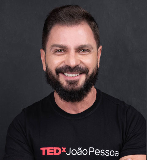 Fabio Nudge Pereira | Especialista em Consciência Digital e CEO | Nudge